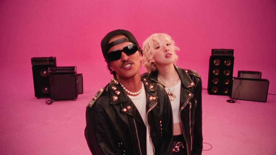 ROSÉ - Bruno Mars - APT