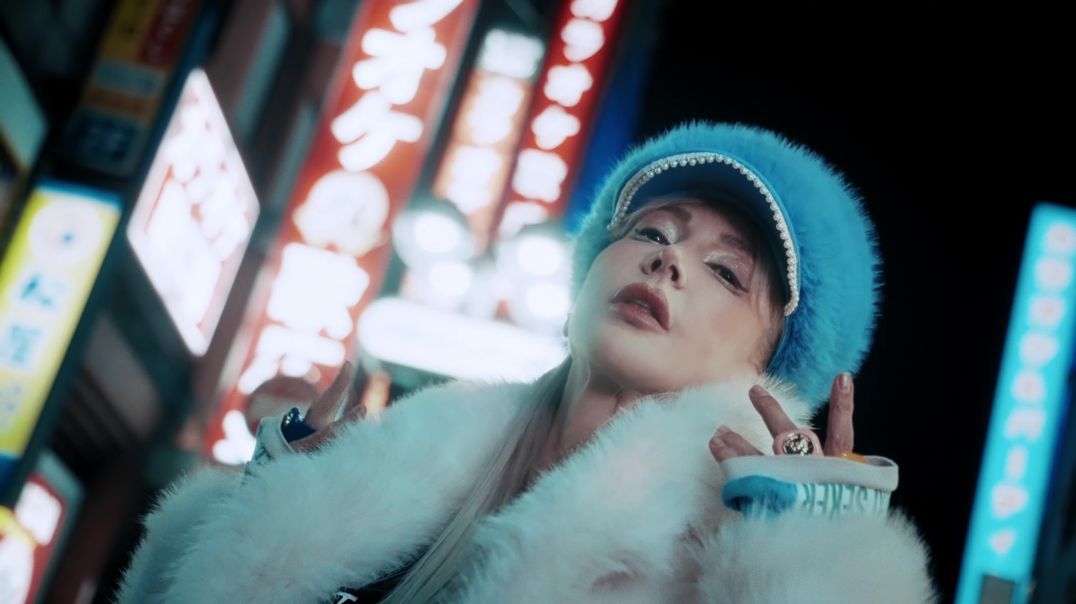 Hande Yener - Lil Zey - Sahipsiz (Official Video)-4K